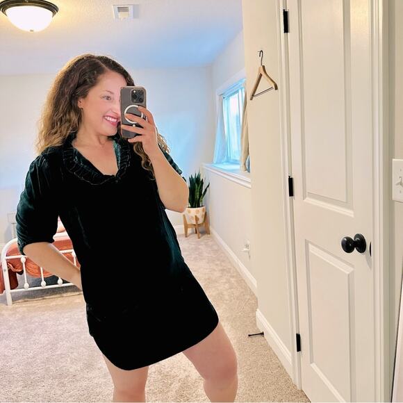 NWT JAG Green Velvet Mini Dress Small - Picture 1 of 12